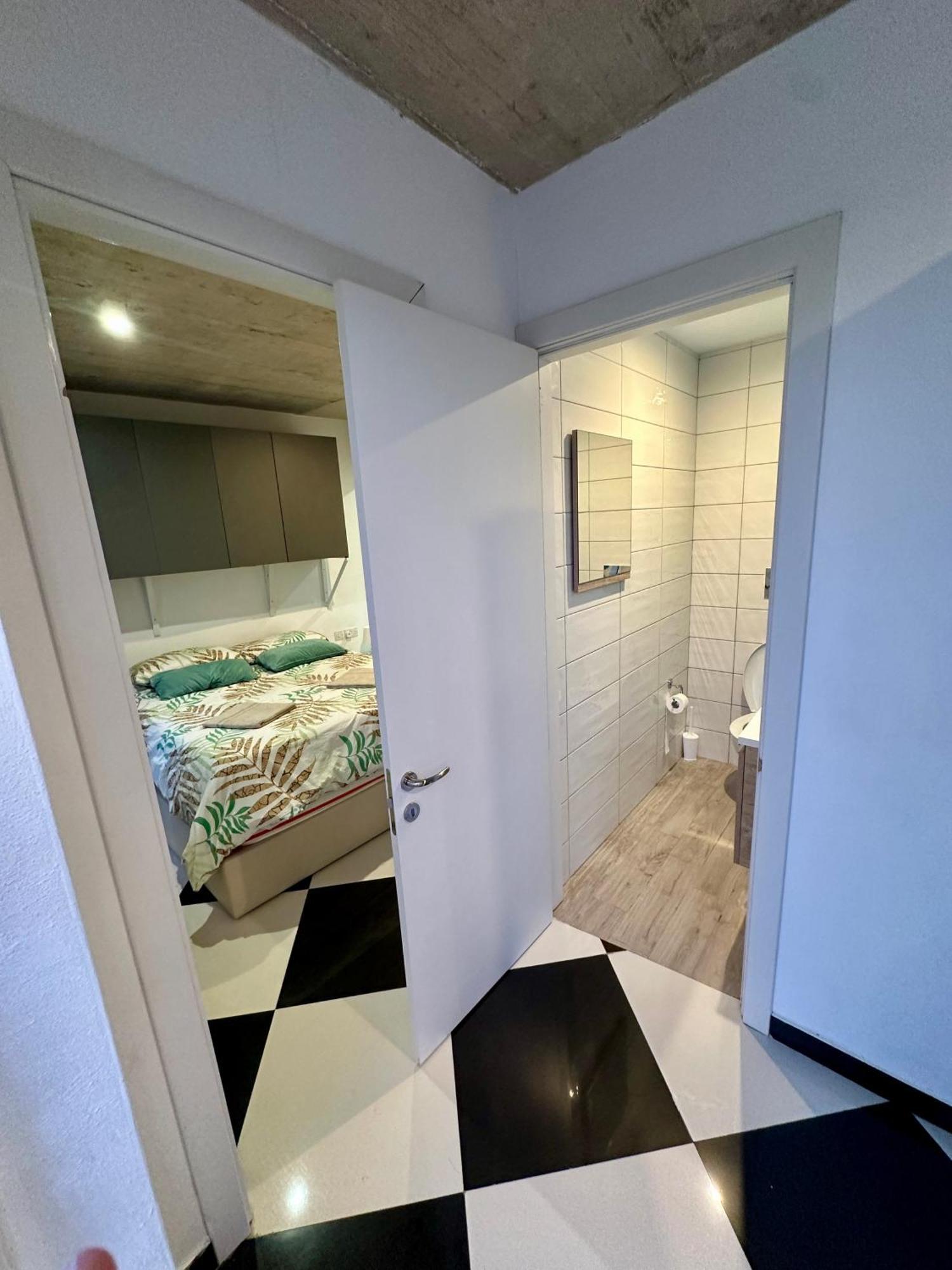 Paceville Sea View Penthouse With Jacuzzi! Saint Julian's Exterior photo
