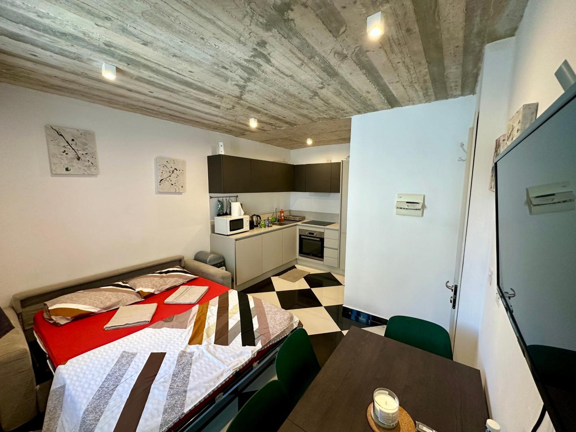 Paceville Sea View Penthouse With Jacuzzi! Saint Julian's Exterior photo